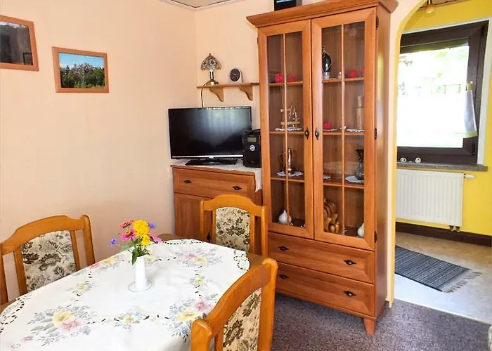 Fh Schmidt * هونشتاين